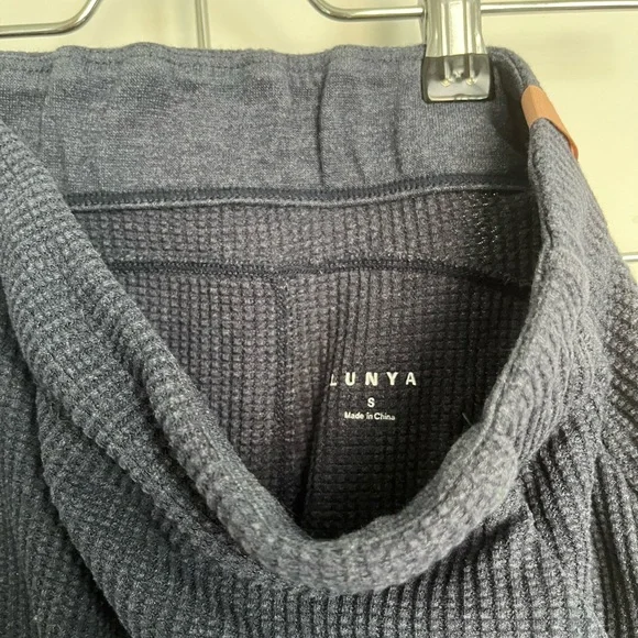 Lunya Restore Thermal Legging - Picture 4 of 6